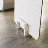 tower タワー コンパクト珪藻土バスマットスタンド(ホワイト) イメージ01