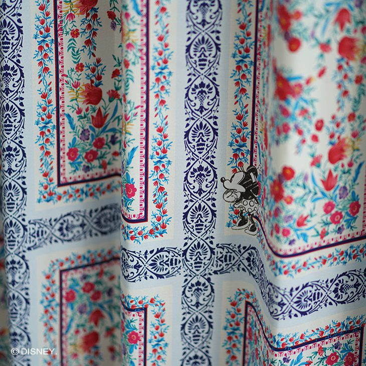 遮光 カーテン MICKEY/ミッキー ロイヤルガーデン (幅100×丈178cm) ディテール01