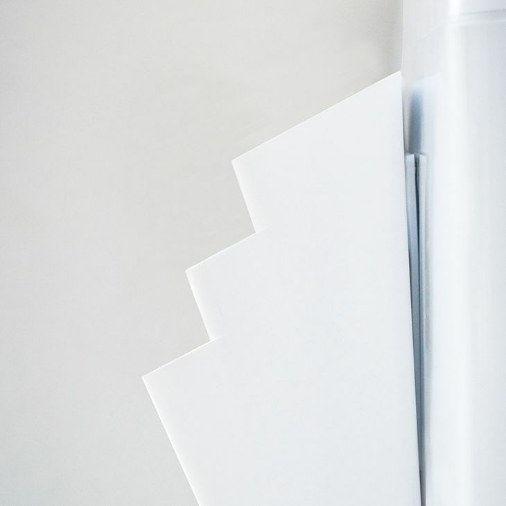 tower タワー 冷蔵庫横マグネット収納ポケット3段(ホワイト)　イメージ04