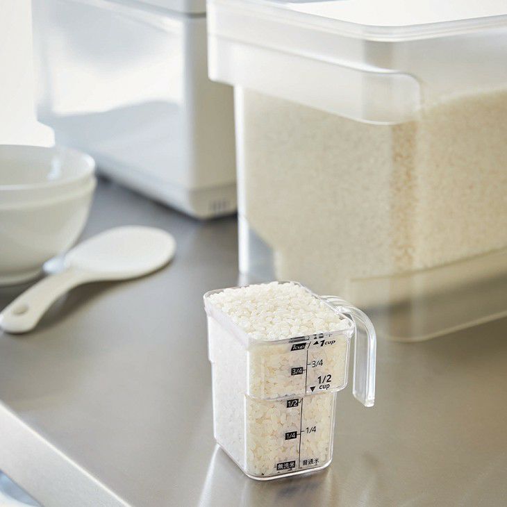 towerタワー密閉米びつ10kg軽量カップ付(ブラック)（イメージ02）