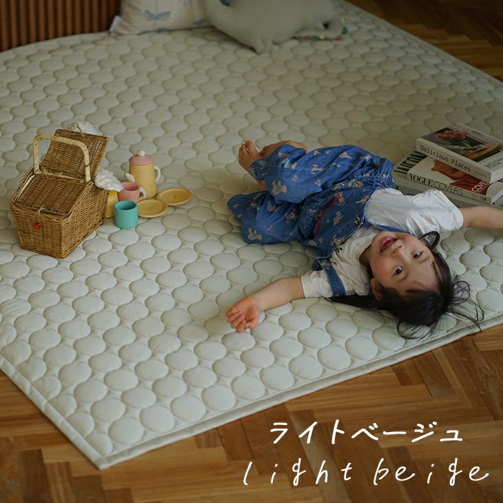 洗える 超冷感ラグ 防ダニ 撥水 ソルベキルト 90×130cm | cucan ネット