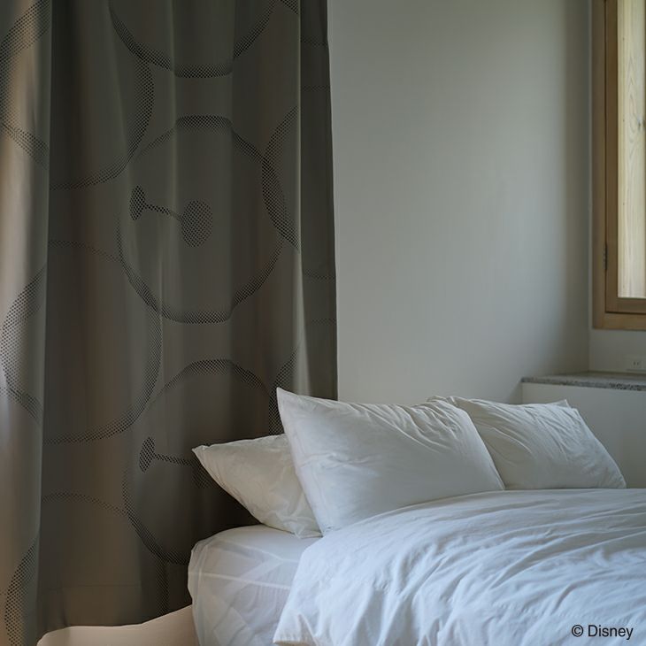 遮光カーテンBIGHERO6/ベイマックス（ブラウン）